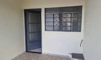 Imagem 2: Casa a venda no Jardim Pacaembu, 2 quartos, 3 vagas e 1 salão de festas