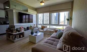 Imagem 2: Imóvel na Mário Antunes da Cunha com 2 dormitórios e 66m²