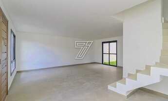 Imagem 7: Sobrado em condomínio a venda possui 141m² com 3 quartos no Xaxim - Curitiba - PR