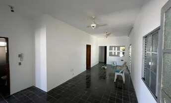 Imagem 7: Casa com 4 quartos e amplo quintal no bairro Cristo Rei (Zona Sul