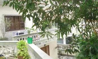 Imagem: Casa com 4 quartos à venda, 450 m² por