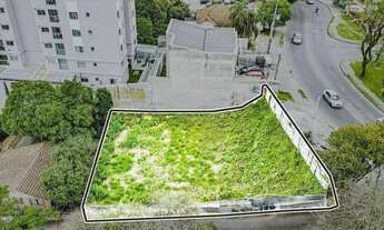Imagem 7: Terreno de Esquina em Avenida Movimentada no Tingui - 537m² !