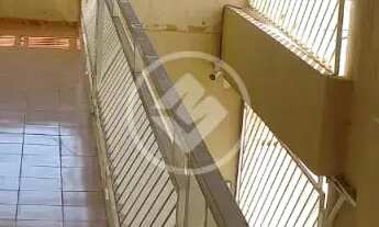 Imagem: Casa imponente, garagem para 4 carros, cozinha