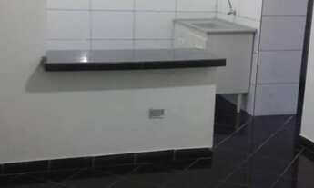 Imagem 3: Casa de fundos no catiapoa próx ao Katarina