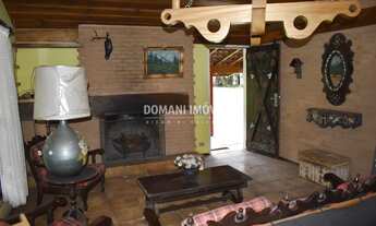 Imagem 6: Casa com Terreno Plano em Condomínio Fechado na Região de Capivari - Campos do Jordão/SP