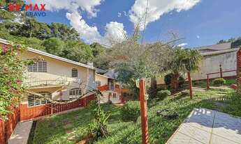 Imagem 7: Casa à Venda, com 514m2 de terreno, 270m2 de área útil, 5 quartos (2 suítes), pertinho do