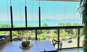 Imagem 3: 4 quartos com 4 suítes finamente montado e com vista frontal para o mar