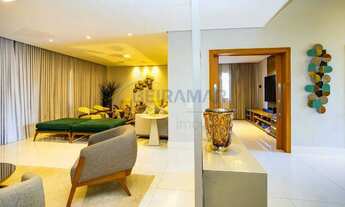 Imagem 6: Viva com Exclusividade: Casa de 450m² com 4 Suítes, Closet e Espaços Integrados no Lago No