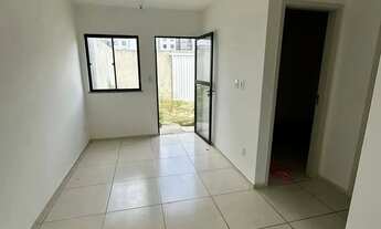 Imagem 2: CASA 2/4 NO EUROPA OUTSIDE - JÁ MURADA E COM PORTÃO (SEM CONDOMÍNIO