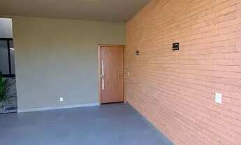 Imagem 3: Casa para venda em Jardim Cybelli de 256.00m² com 3 Quartos, 3 Suites e 4 Garagens