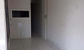 Imagem 3: Ponto comercial Galpão / depósito com aluguel por R$700 /mês