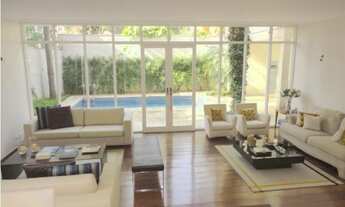 Imagem 4: Casa a venda possui 400 m² com 5 dorms sendo 2 suítes e 5 vagas e piscina - Jardim Marajoa