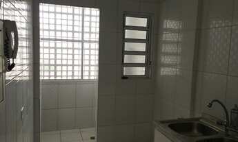 Imagem 7: Kit ampla ( 2 ambientes) andar alto com cozinha e area