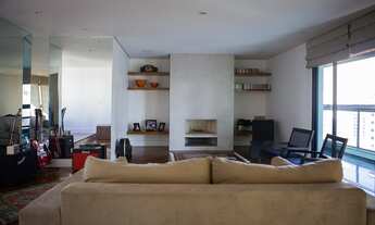 Imagem 4: Rua muito segura e bem localizada em Moema