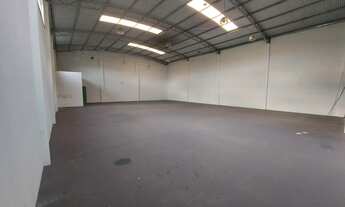 Imagem 4: ALUGUE COM SEU CARTÃO DE CRÉDITO - BARRACÃO NA AVENIDA DAS TORRES - MARINGÁ