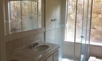 Imagem 2: Casa de condomínio para aluguel com 373 metros quadrados com 3 quartos