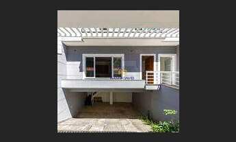 Imagem 2: Linda casa reformada com quintal e churrasqueira