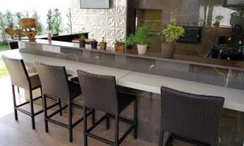 Imagem 3: Belissima Casa Jardim Botânico - Acabamento Excelente com Area Gourmet Espaçosa