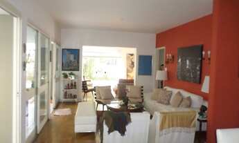 Imagem: SOBRADO RESIDENCIAL - LOCAL NOBRE