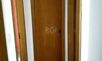 Imagem 3: Porto Alegre - Casa Padrão - Hípica