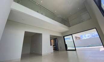 Imagem 2: Sobrado Maravilhoso no Condomínio Jardins Versailles