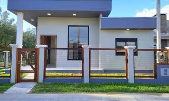 Imagem 3: Casa de esquina em bairro de moradores em Tramandaí