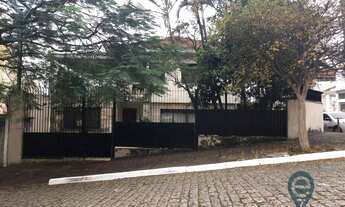 Imagem: Casa com 5 dormitórios à venda, 215 m²