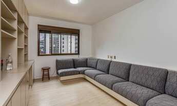 Imagem 7: Apartamento para aluguel e venda possui 232 m² com 2 suítes