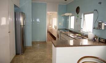 Imagem 2: Amplo, iluminado, amplo, pé direito alto e belo terraço