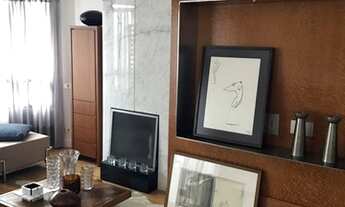 Imagem 2: Apartamento duplex em excelente região! 4 dorm. 3 vagas!