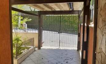 Imagem: Casa com 2 dormitórios à venda, 130 m²