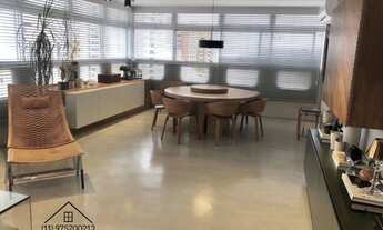 Imagem 7: Apartamento para aluguel e venda possui 225 m2 com 3 suites, reformadissimo