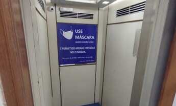 Imagem 2: Alugo Linda Sala Comercial no Ed. Rio Madeira/Centro/R$1,300/53m2/Elevador