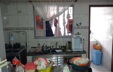 Imagem 6: Casa para venda tem 100 metros quadrados com 3 quartos em Jardim São Bernardo - São Paulo