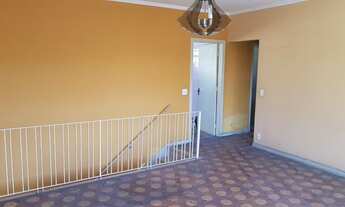 Imagem 3: Sobrado com Ponto Comercial - Casa de Esquina