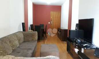 Imagem 3: Sacada , 2 quartos 1 vaga Escriturada