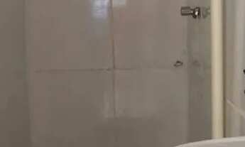 Imagem 3: Casa de fundo com garagem