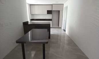 Imagem 6: Casa de condomínio sobrado para aluguel possui 200 metros quadrados com 3 quartos