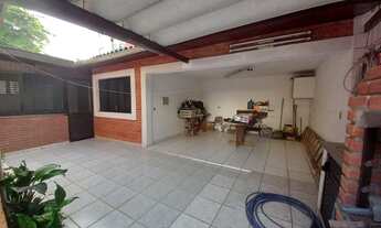 Imagem 6: Térrea para venda tem 350 metros quadrados com 3 quartos em Jardim Las Palmas - Guarujá