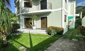 Imagem: Casa Duplex com 4 quartos e terreno com