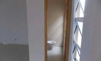 Imagem 6: Sobrado para venda possui 230 metros quadrados com 3 quartos em Itaquera - São Paulo - SP