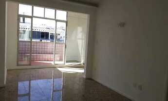 Imagem 3: Cobertura em excelente localização, 120m2, no bairro de Copacabana, Rua Anita Garibaldi nº