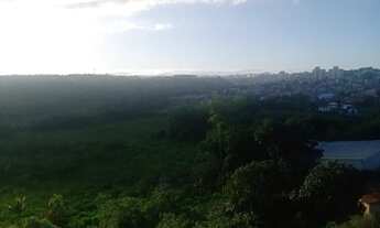 Imagem 7: Veleiro Reformado e Planejado - Monte Castelo em frente Havan
