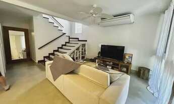 Imagem 3: Casa para venda tem 200 metros quadrados com 3 quartos em Jurerê Internacional - Florianóp