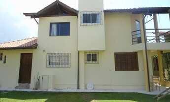 Imagem 2: Casa de 4 quartos para alugar no bairro Campeche