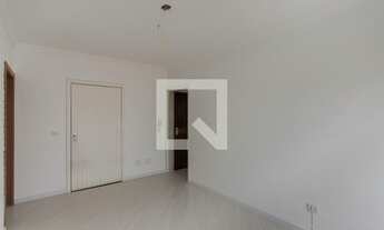 Imagem 4: Apartamento para Aluguel - Petrópolis, 2 Quartos, 67 m2