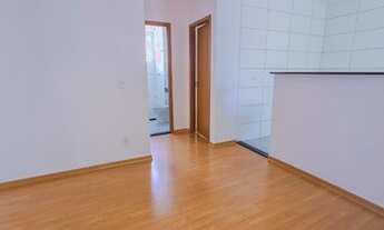Imagem 2: Aluga-se apartamento no Residencial Algarve 2 qts.<br><br>R$ 1200 incluindo co