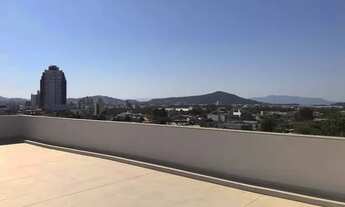 Imagem 2: Cobertura para venda com 251 metros quadrados com 3 quartos em Centro - Palhoça - SC