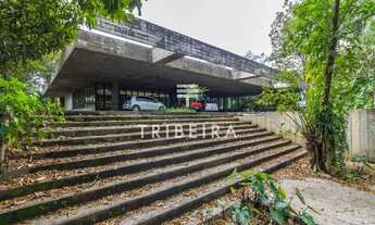 Imagem 6: Casa projetada por Paulo Mendes da Rocha em Interlagos