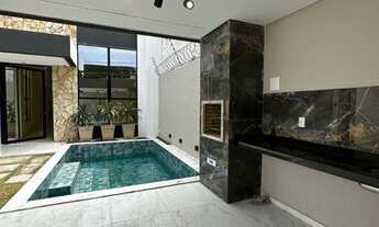 Imagem 2: Casa com piscina